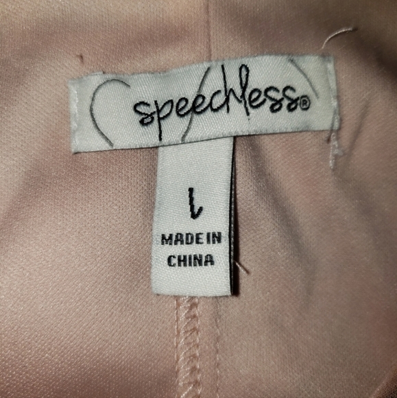 Speechless womens size Large long sleeve top in a pretty blush  floral fabric - Picture 6 of 9